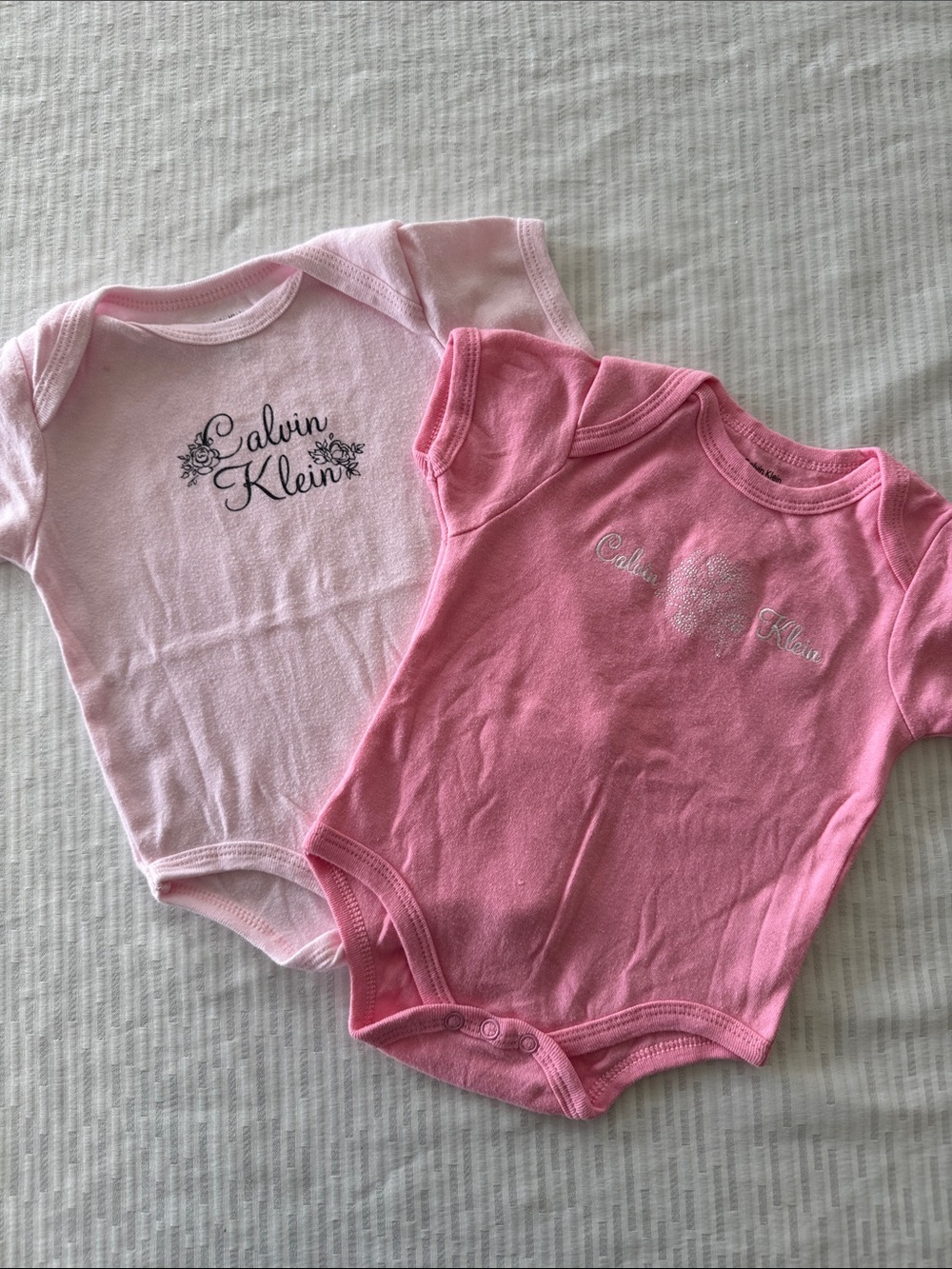 Calvin Klein Pink Baby Onesie Set - Light Pink & Bright Pink - size 6/9 months
